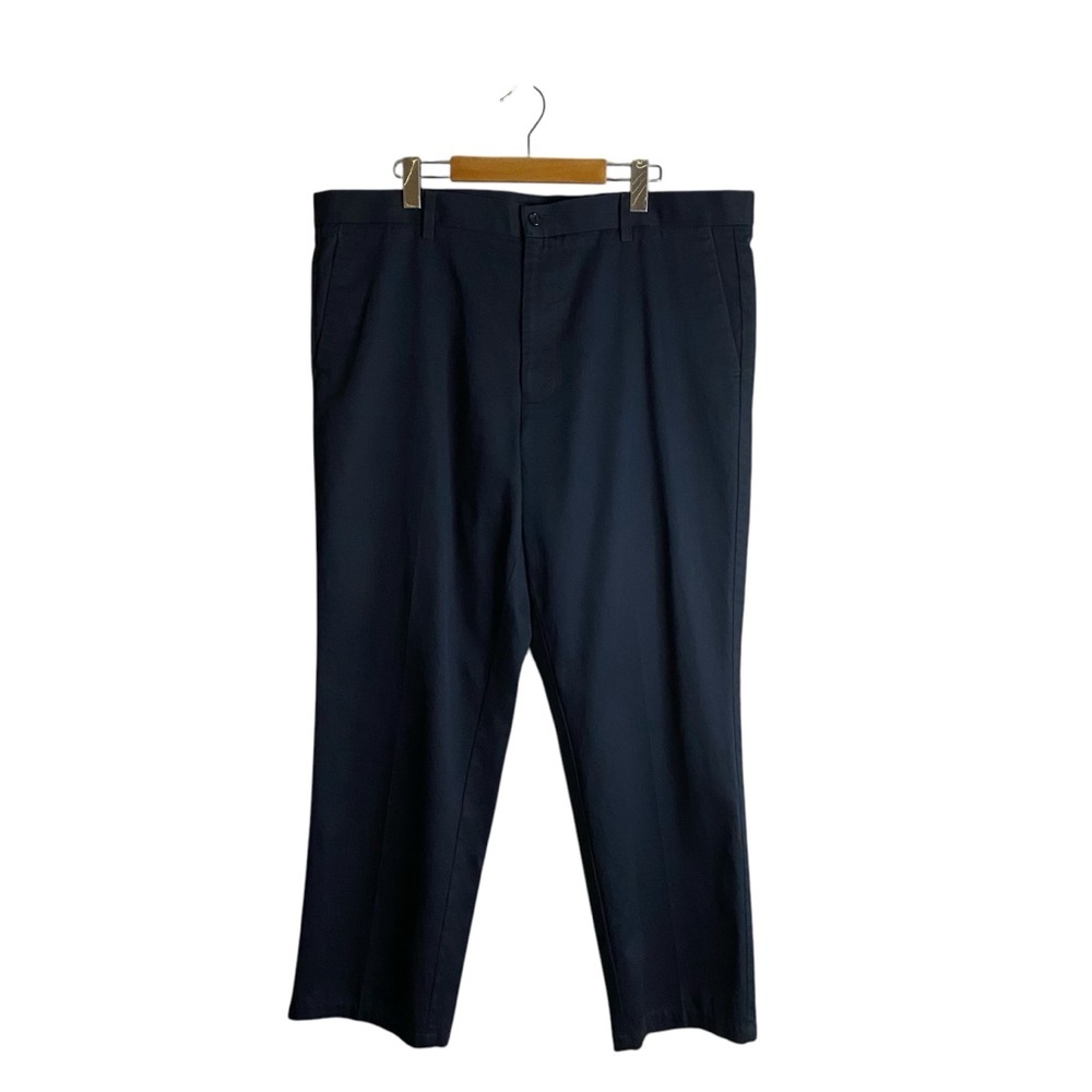 Dockers Men’s Navy Classic Straight Leg Chino Pant